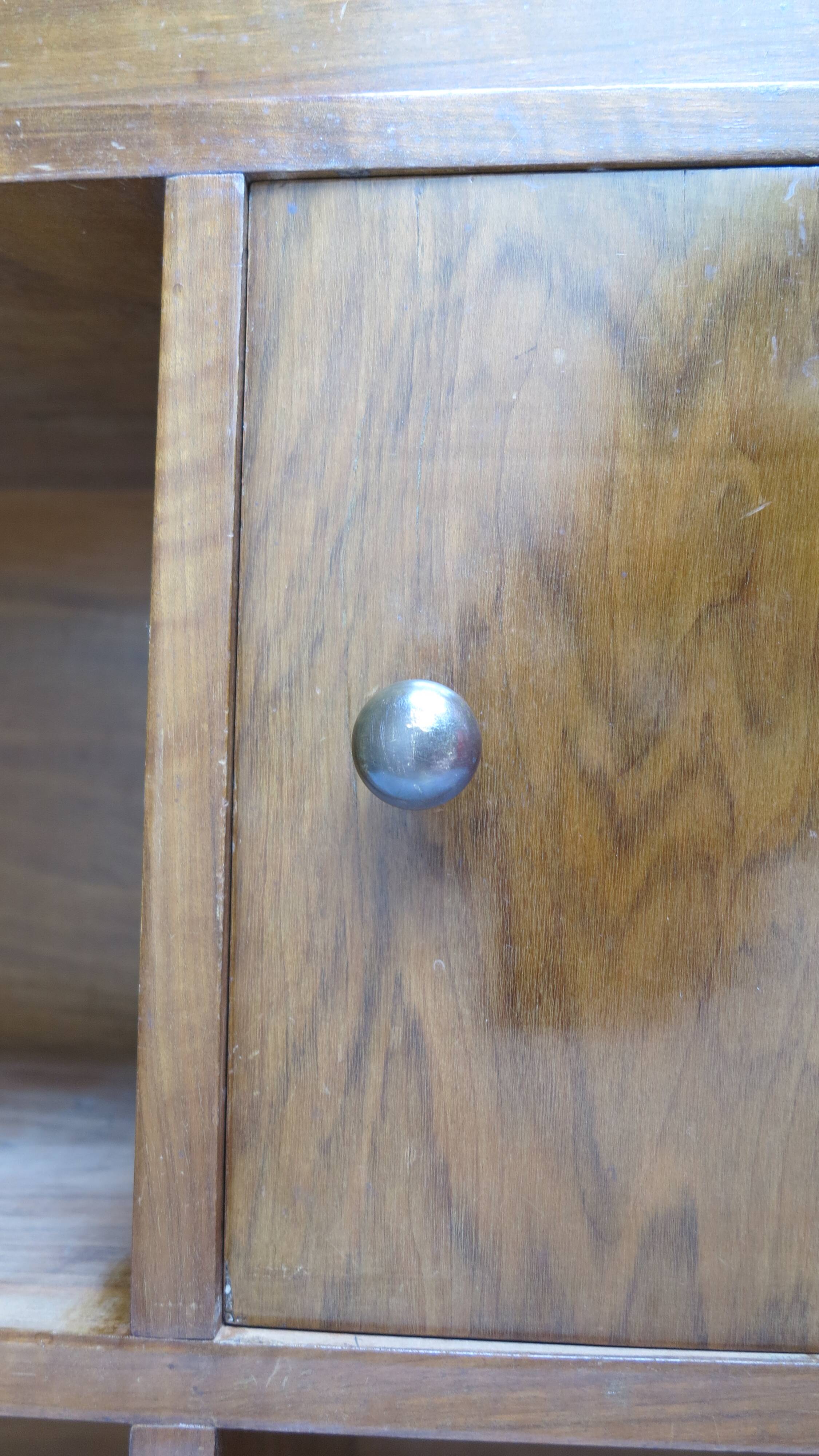 Petit meuble bas Art Déco