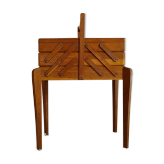 Art deco antique wooden worker