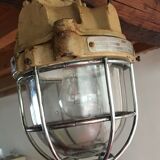 Suspension industrial explosion mapelec