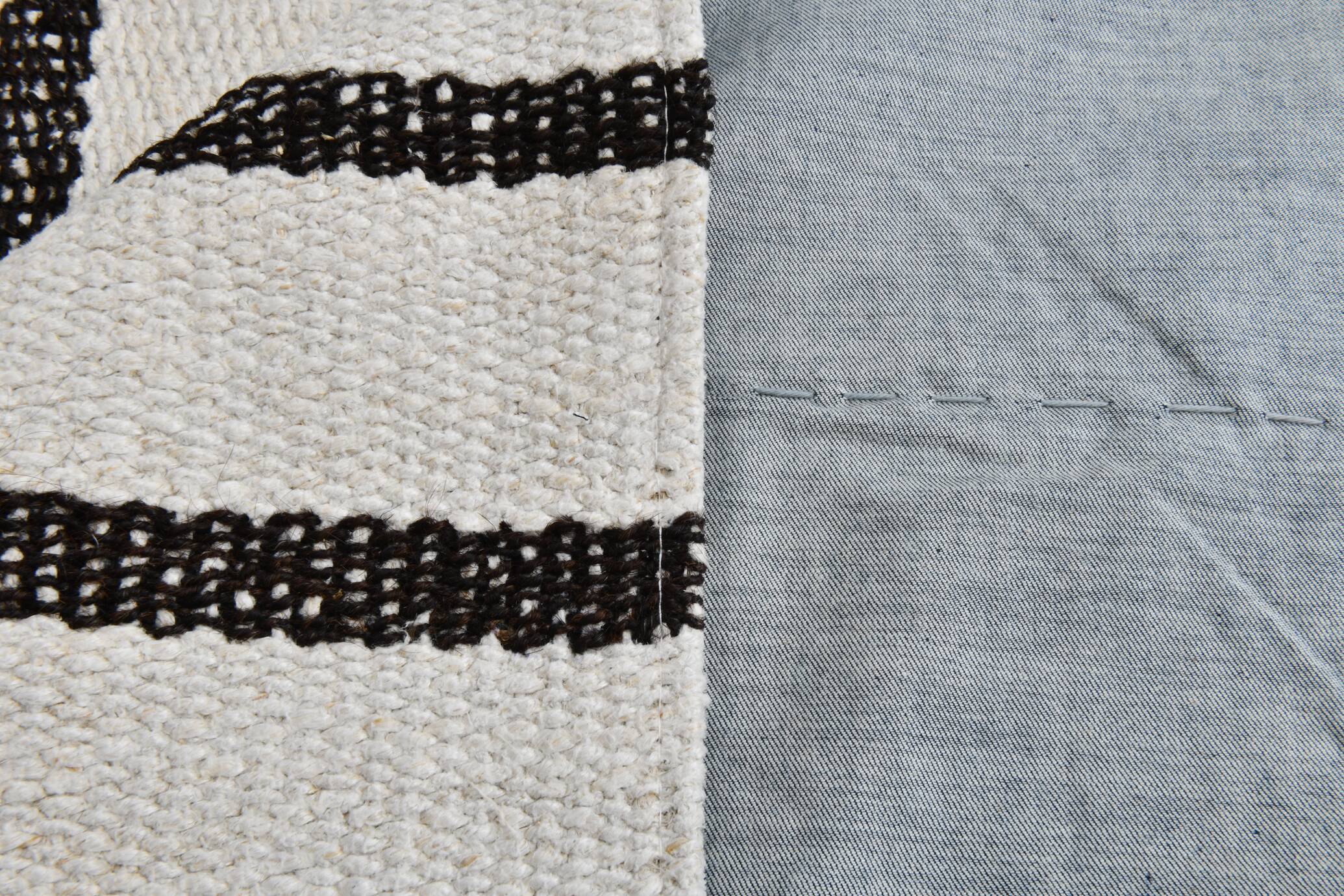 White Black Modern Striped Vintage Runner Rug, 68x276Cm