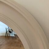 Round mirror