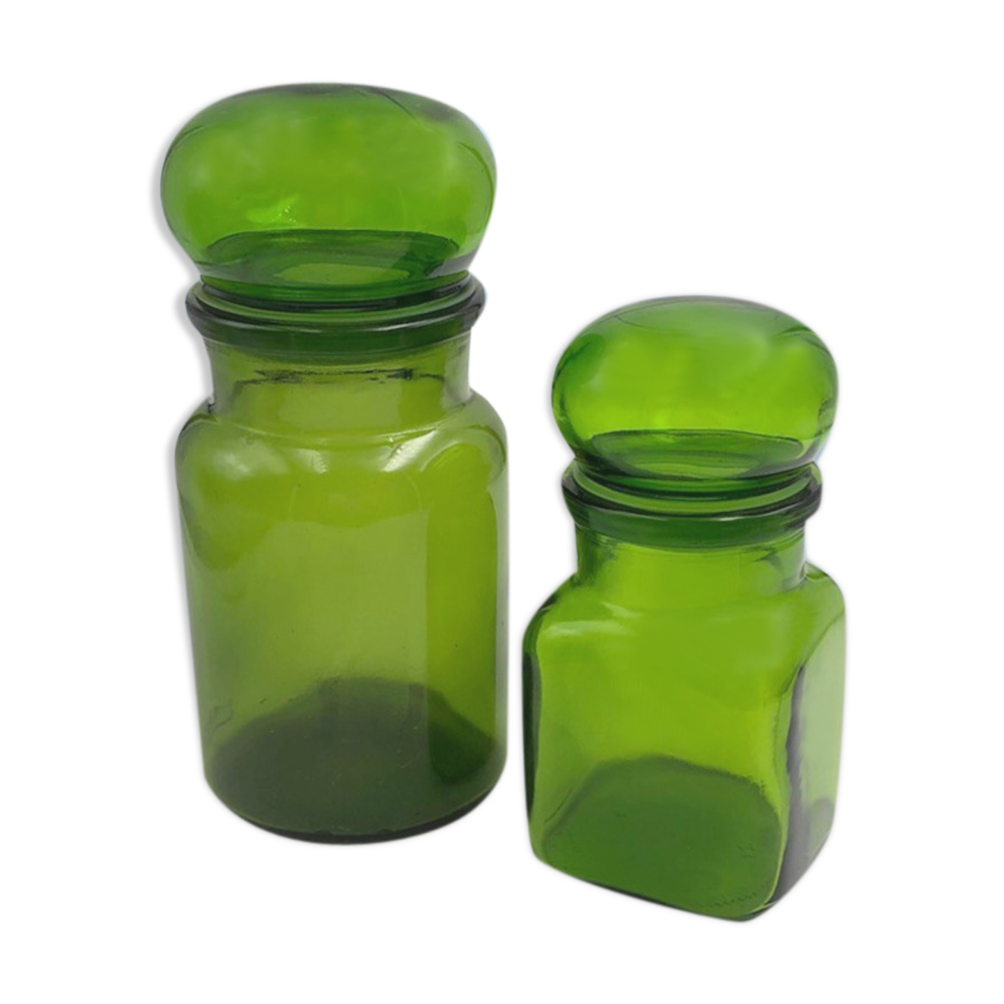 Lot of two vintage jars