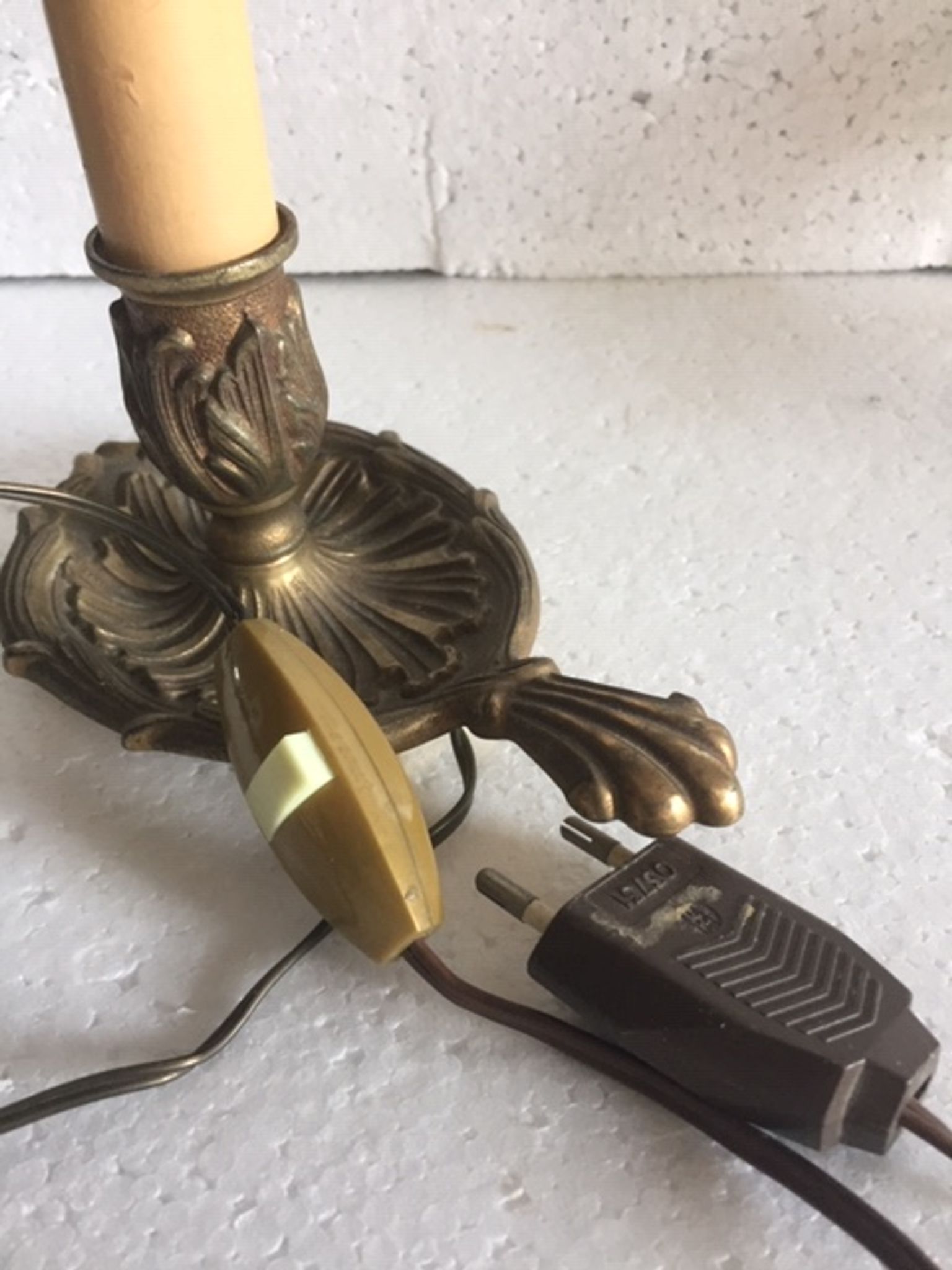 Bougeoir rat de cave en bronze électrifié 1950