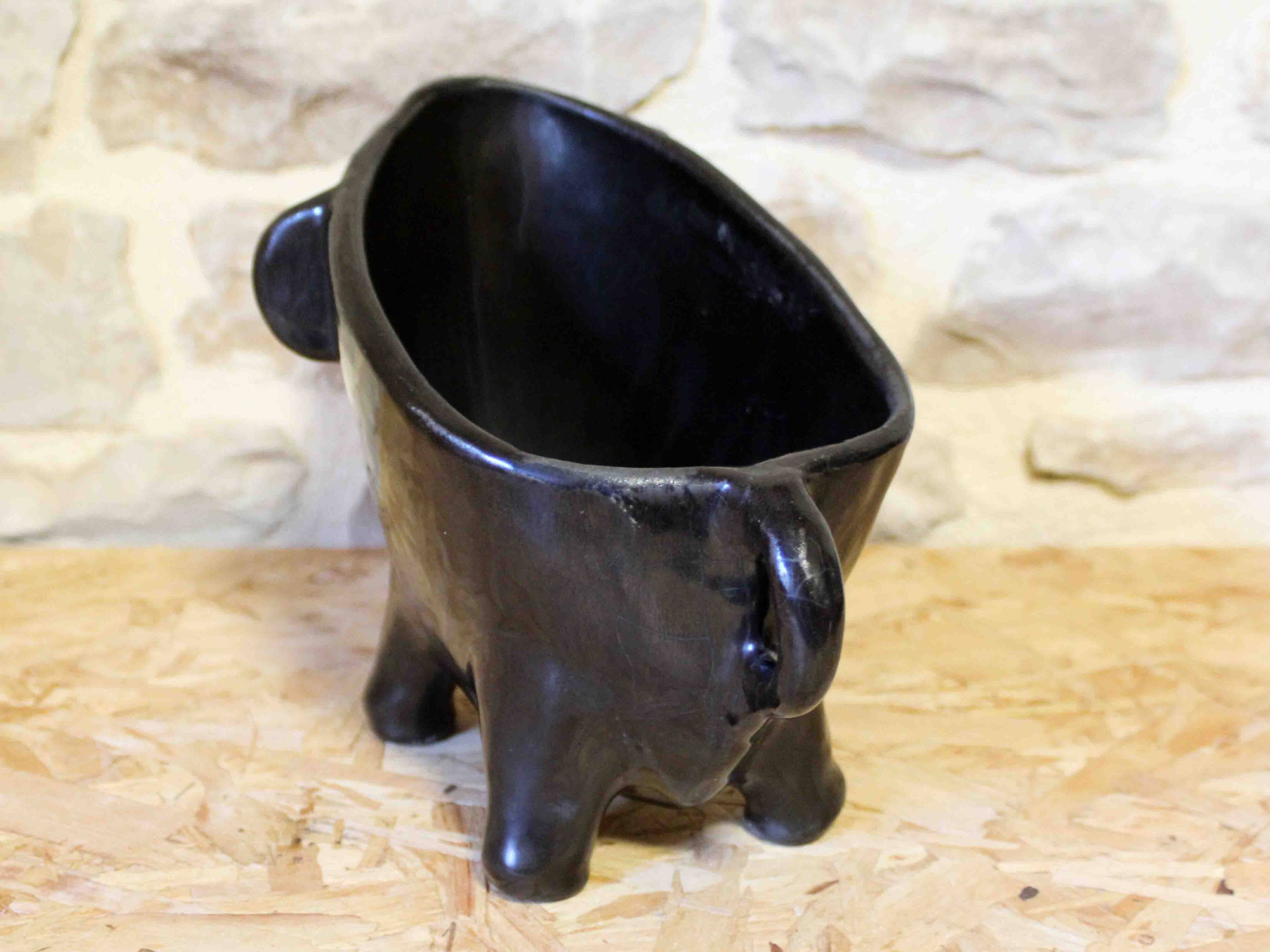 Accolay ceramic elephant bowl