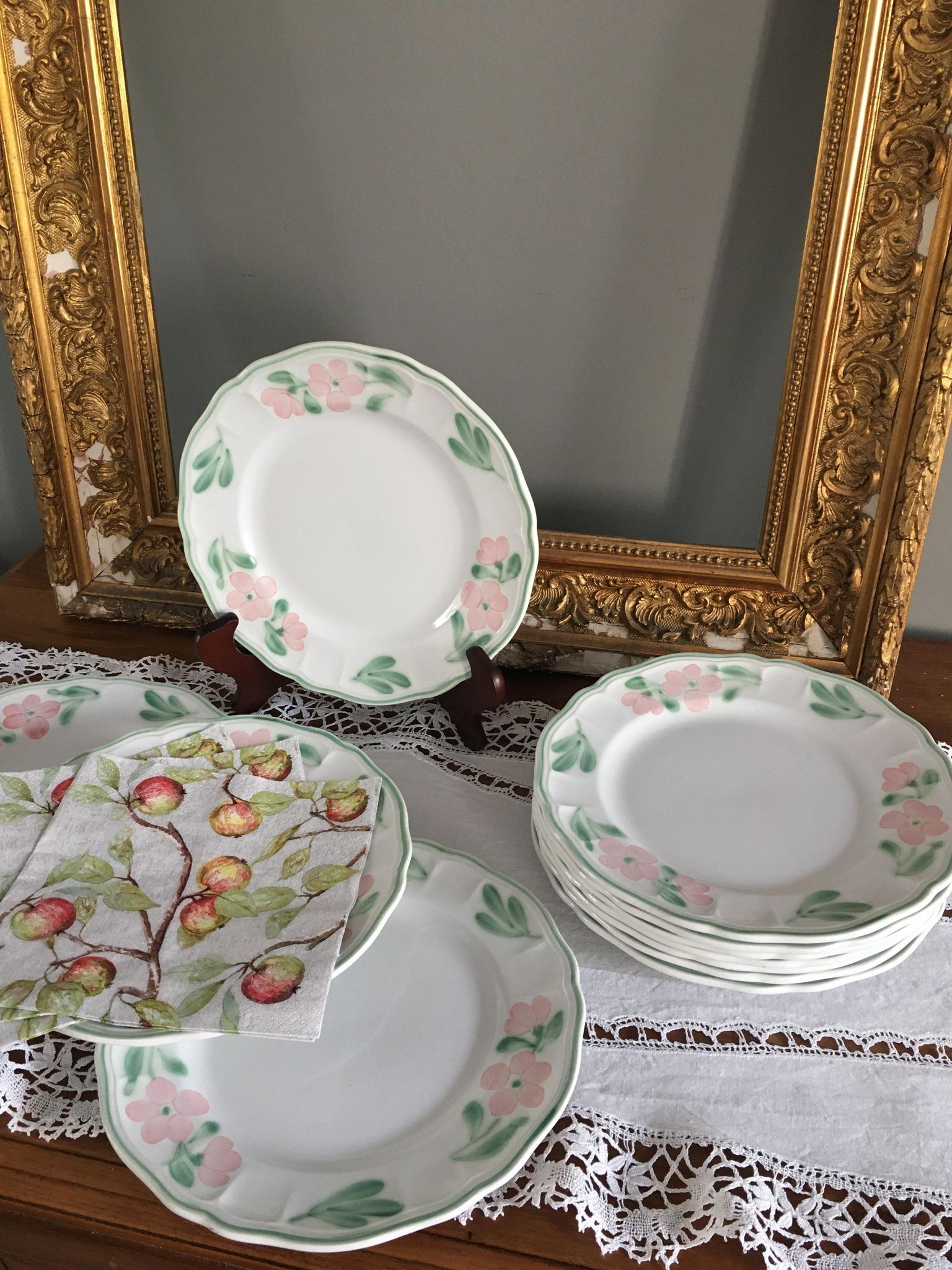 6 vintage dessert plates, Salins France