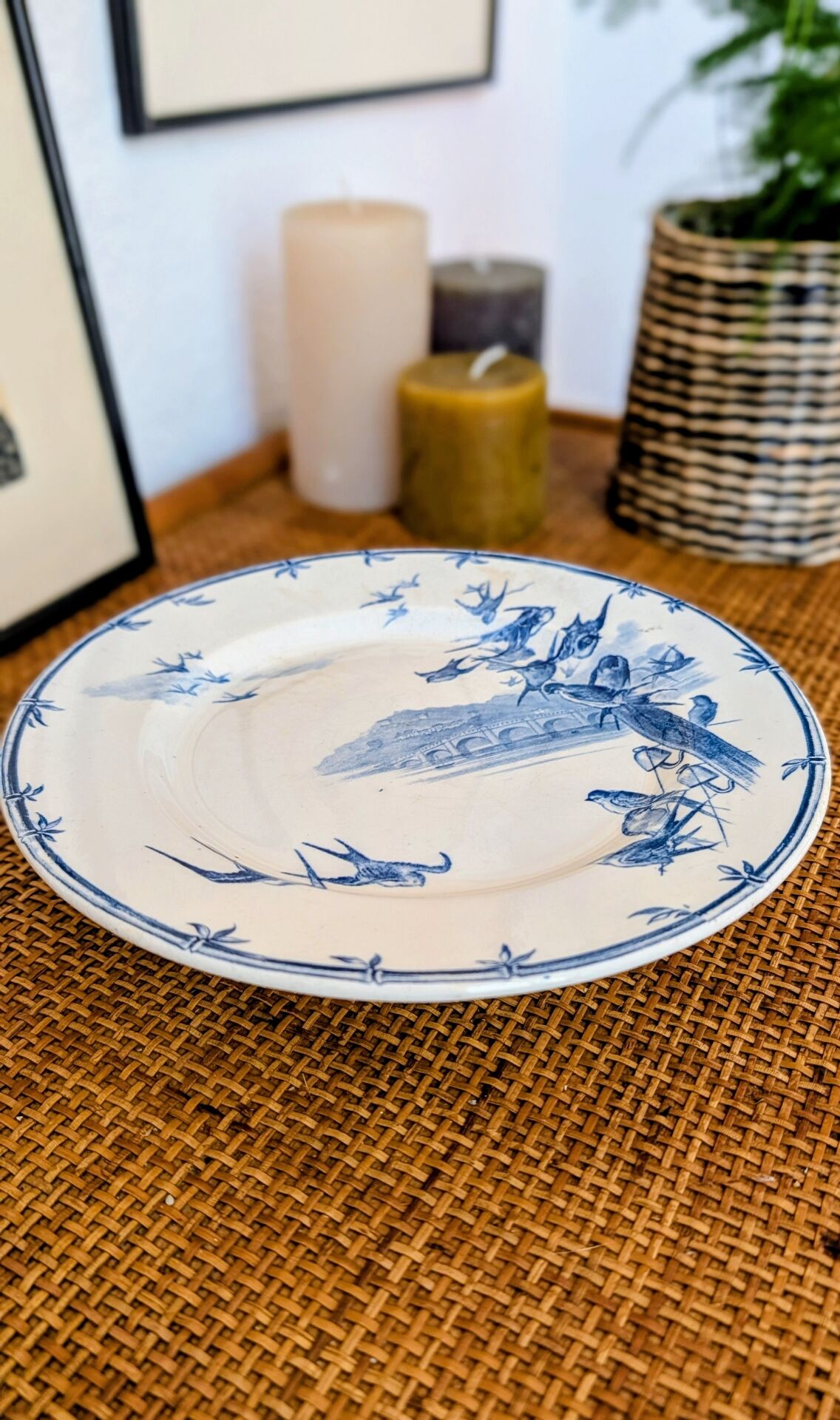 COMPOTE DISH "THE SWALLOWS"