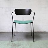 Pavilion AV4 chair, & Tradition