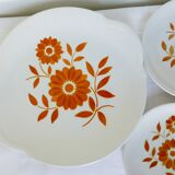 6 dessert plates & 1 pie dish from the 1970s 210194