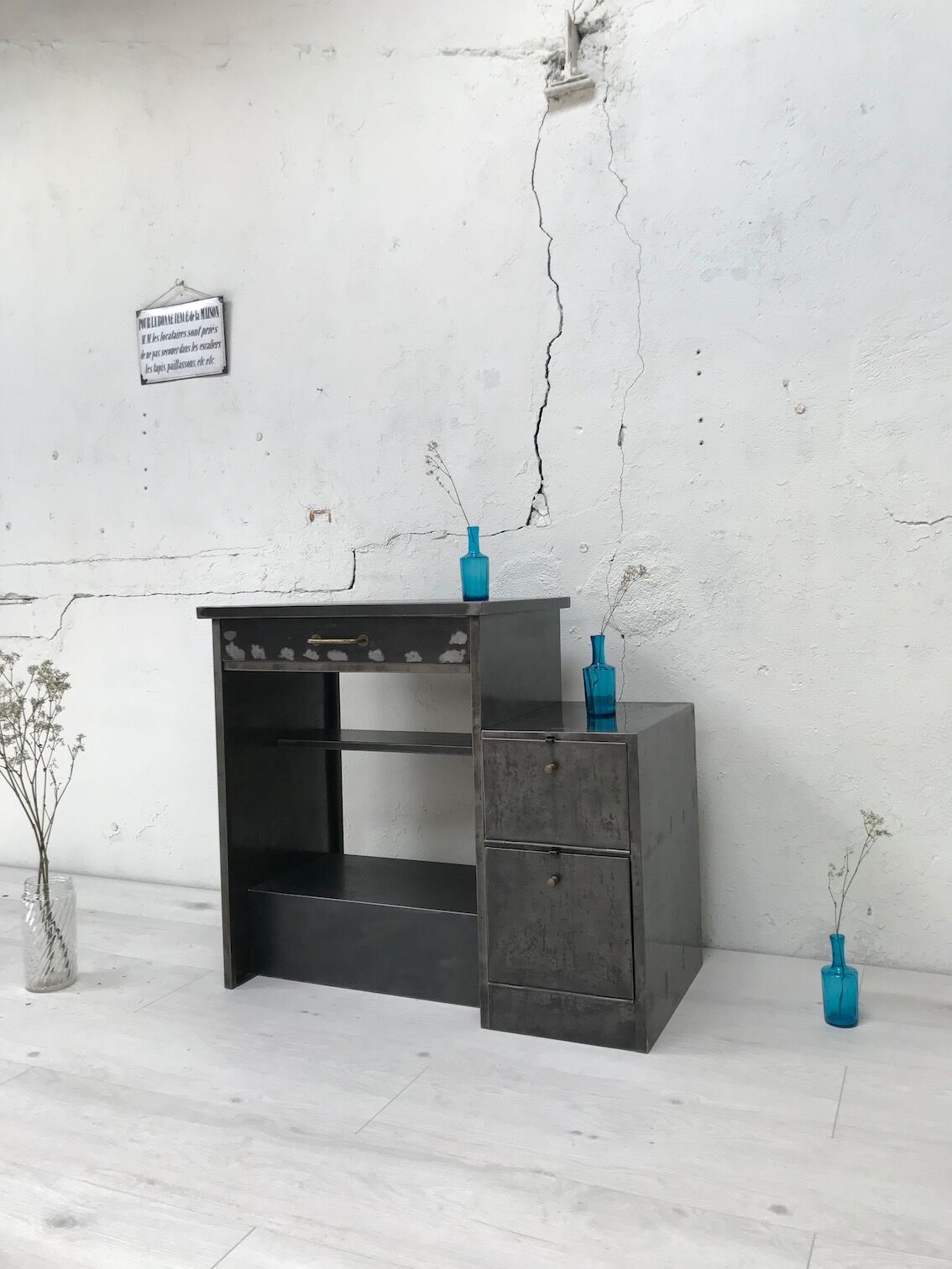 Industrial office Roneo in raw metal