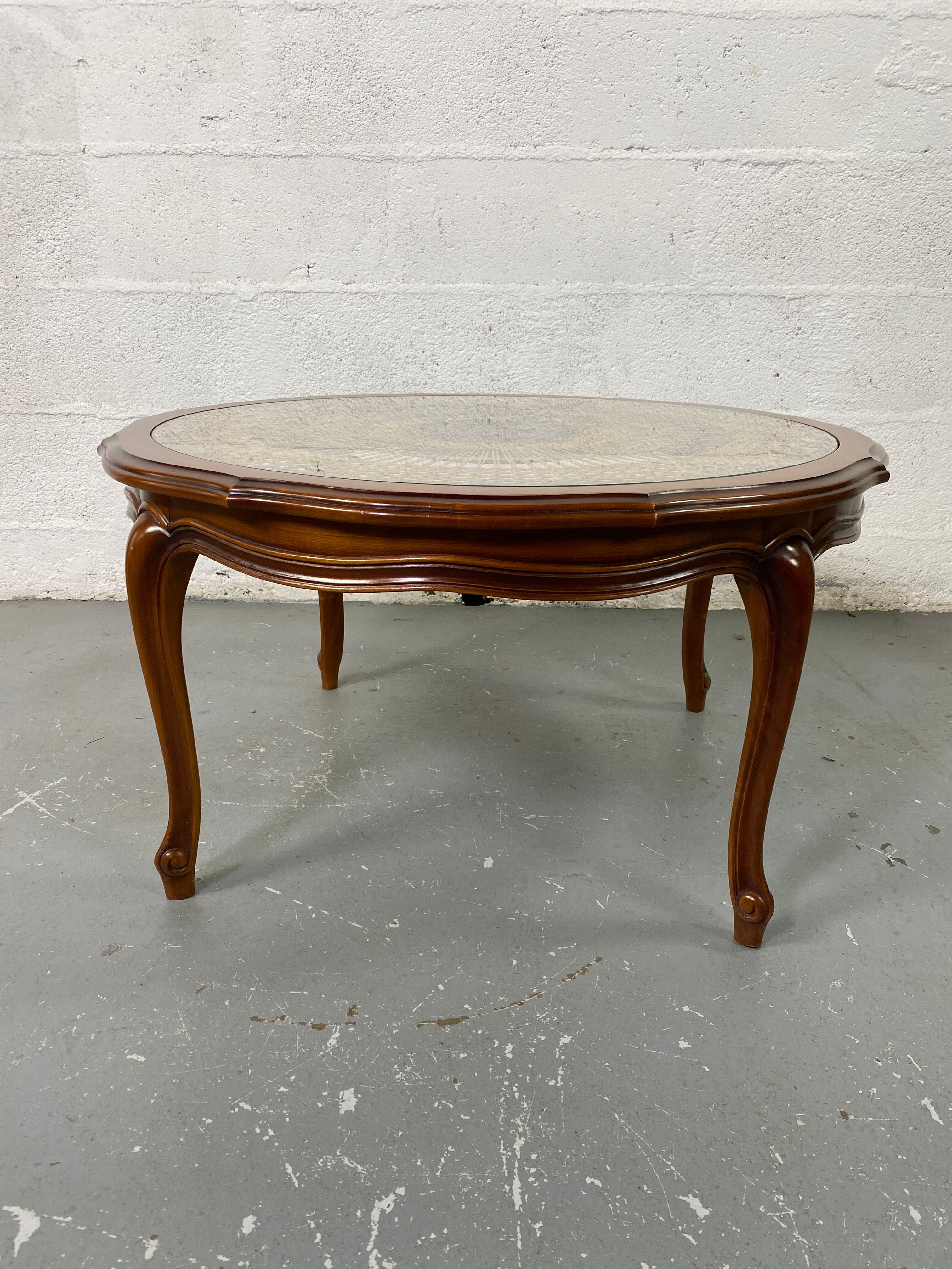 Chippendale Coffee Table in Wood, Canning and Glass