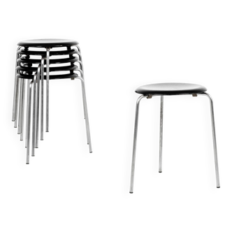 Midcentury set of 6 Dot stools in black by Arne Jacobsen for Fritz Hansen, 1964