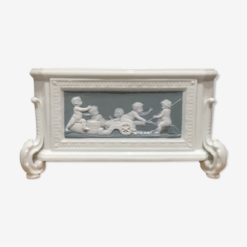 Jardinière en porcelaine style Louis XVI et Wedgwood