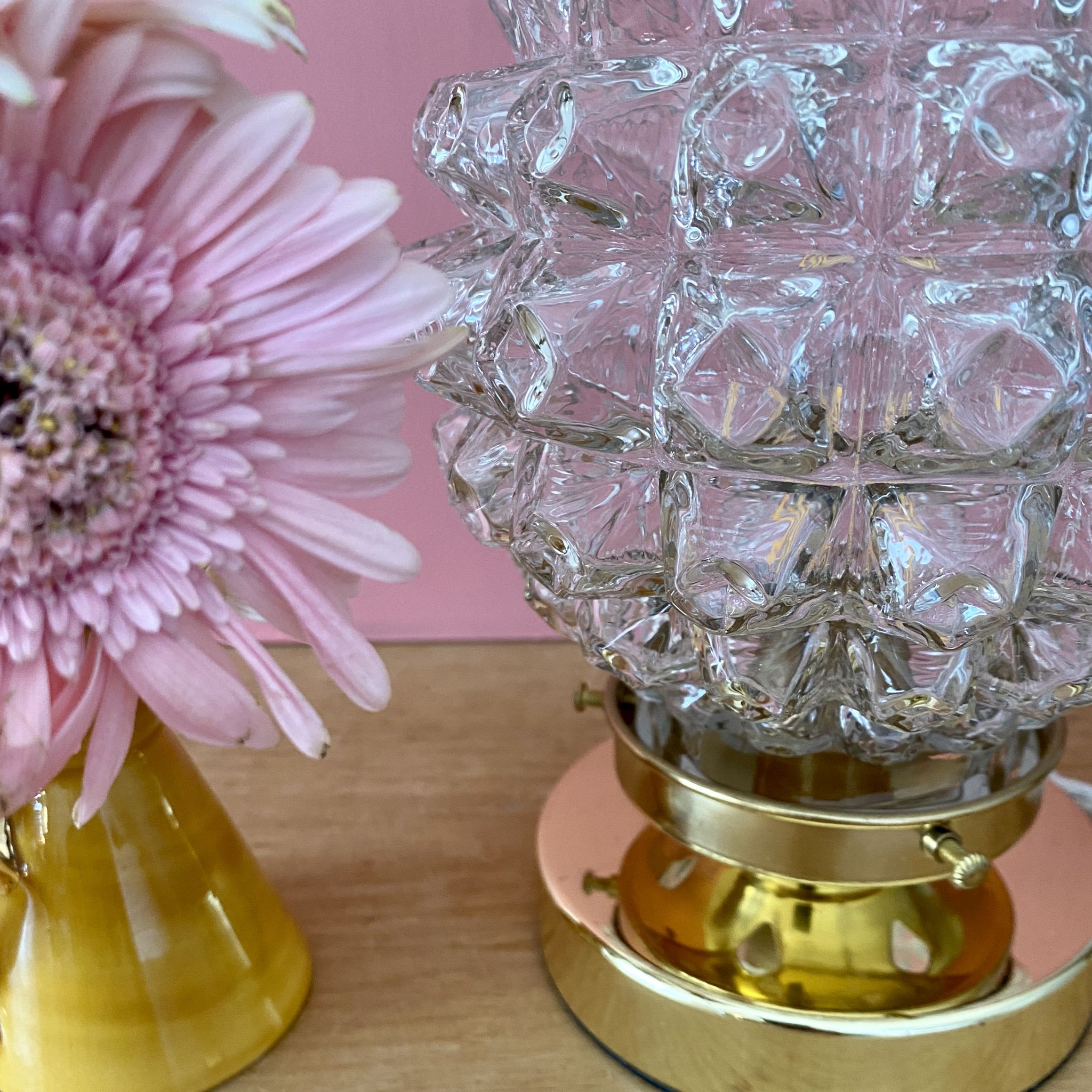 Vintage globe table lamp in molded glass
