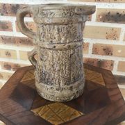 Pitcher medieval pottery hillstonia