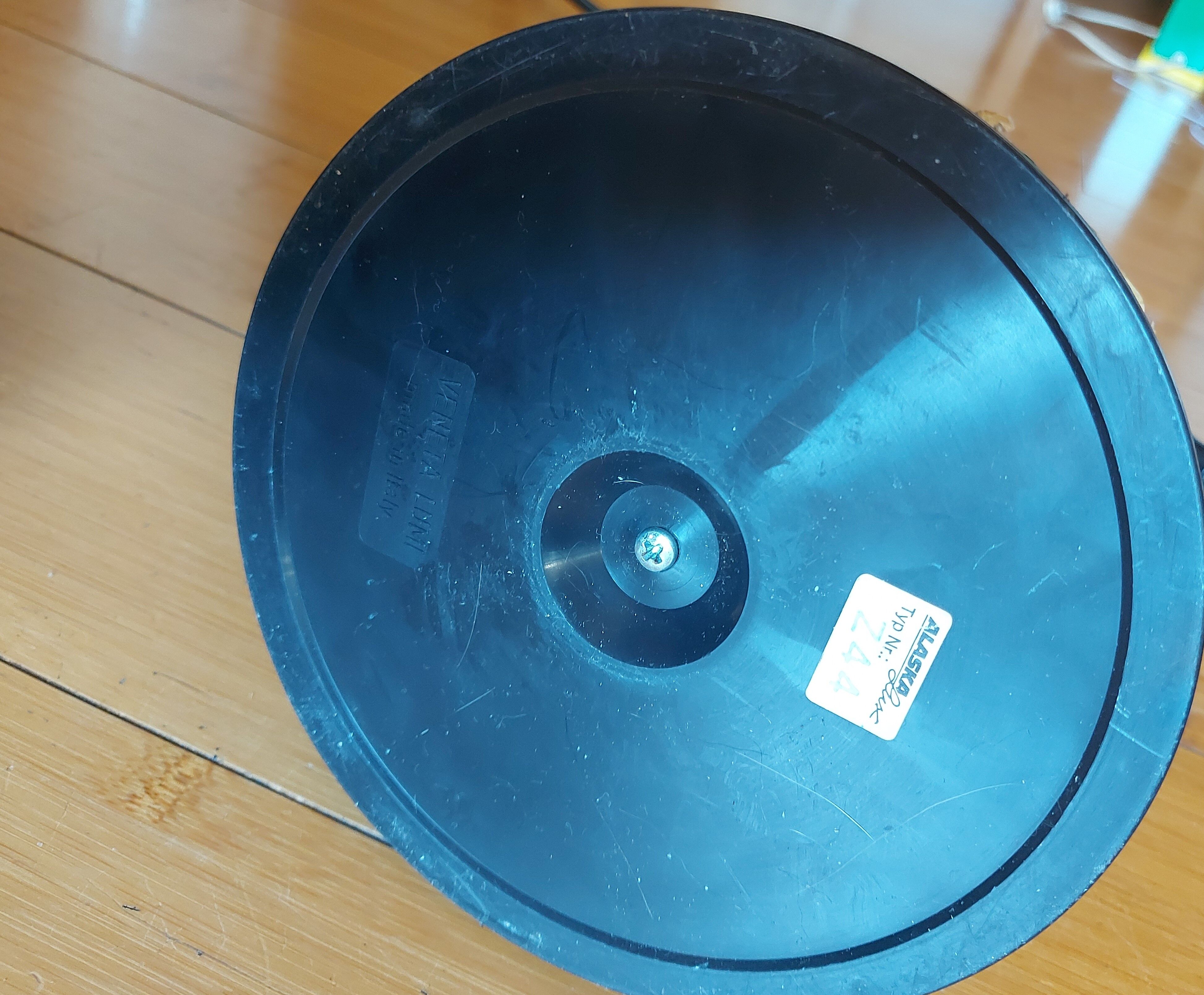 Large articulated lamp (Italian) from the 80's Veneta Lumi , Alaska model