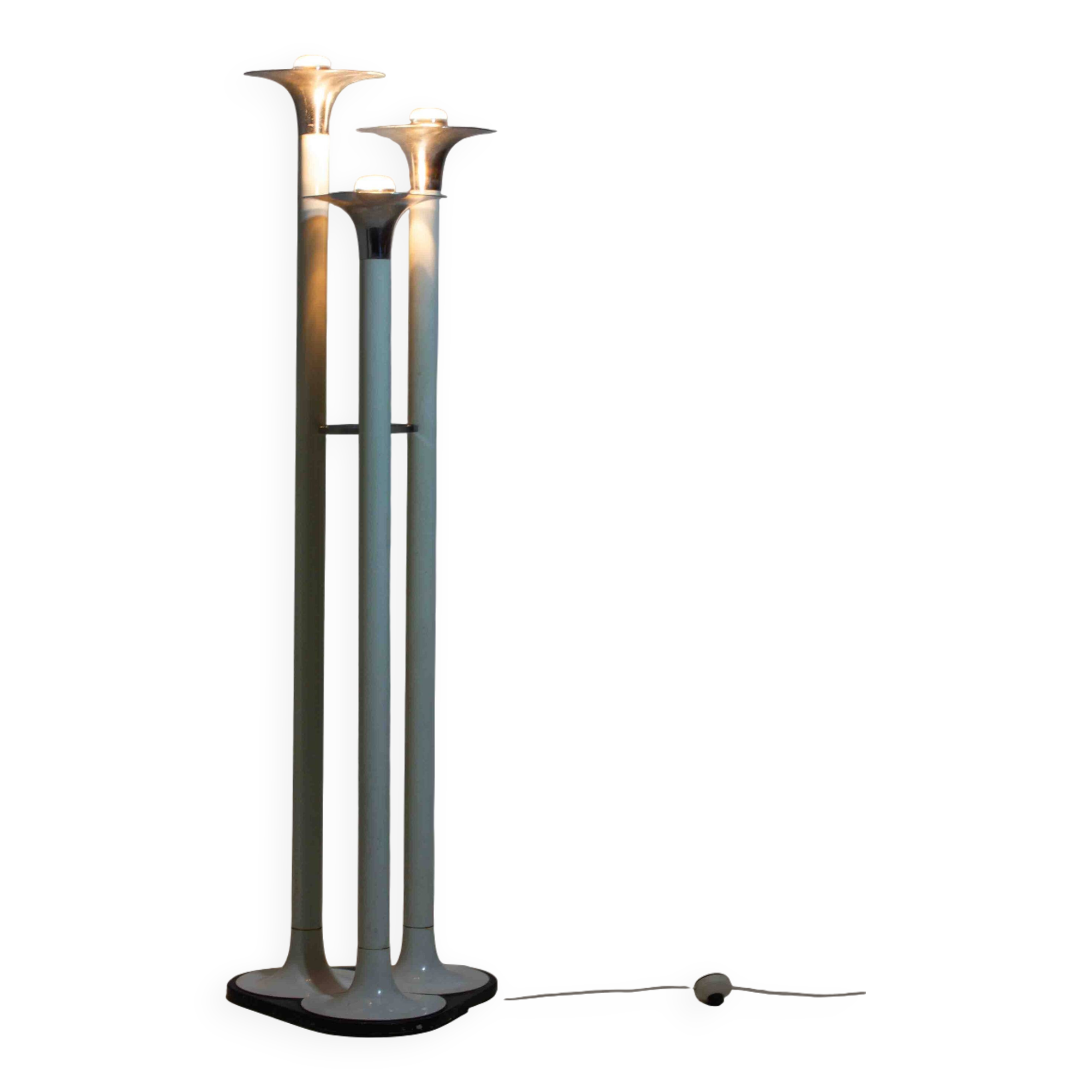 French tripod floor lamp with trumpet shades in chrome and enamel, 1960s