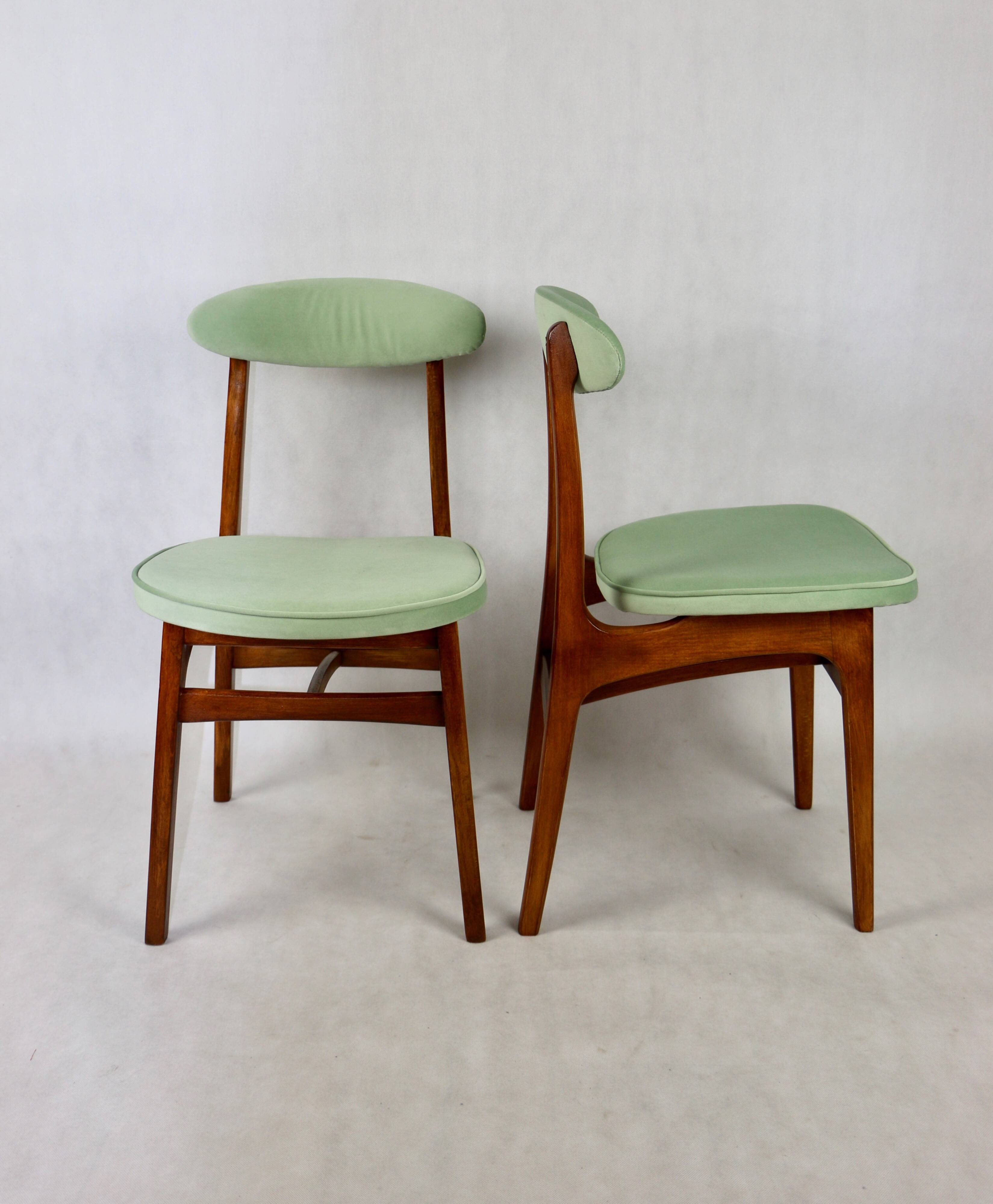 Chaises de salle à manger vert clair de Rajmund Halas, années 1970, ensemble de 2