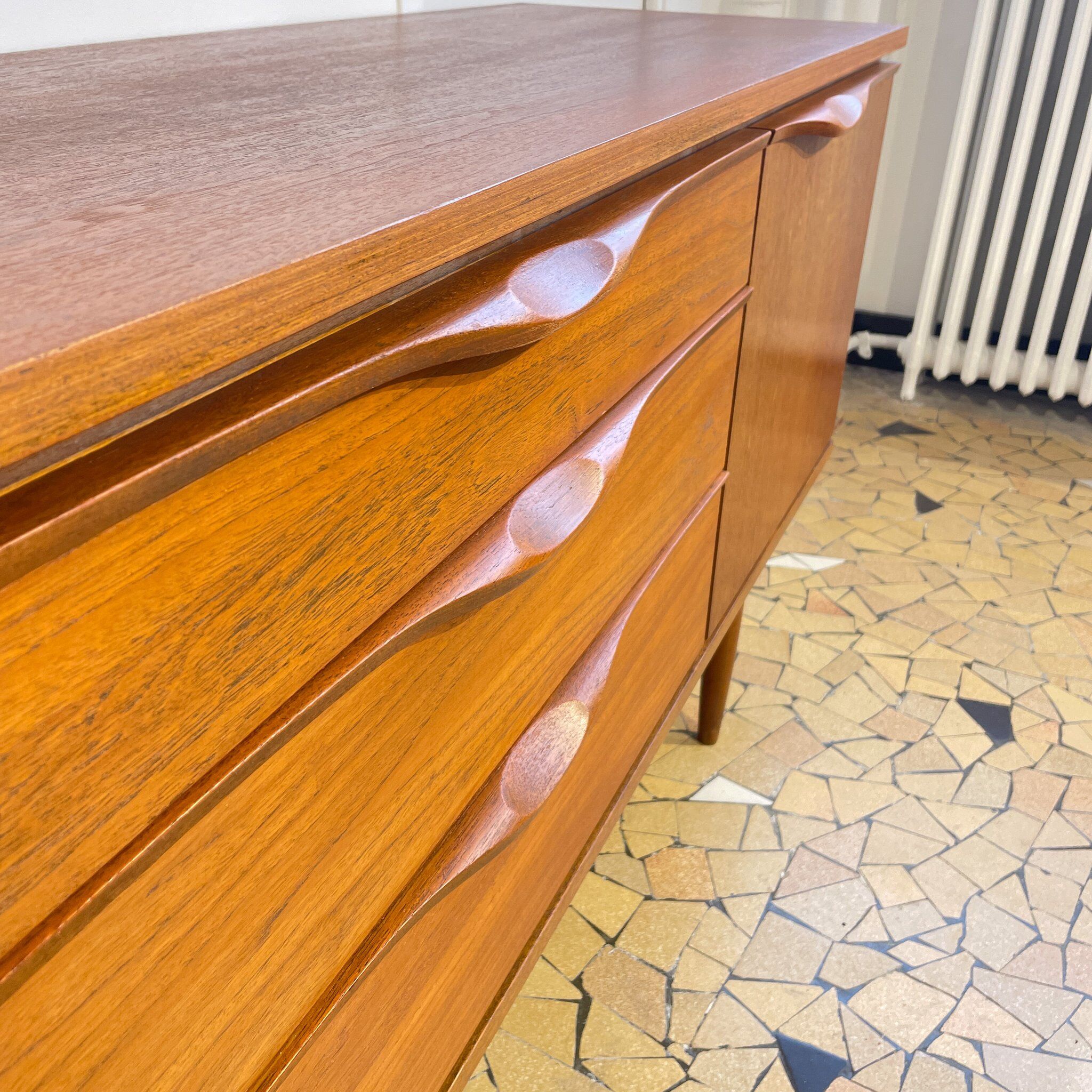 Row organic handles 183cm