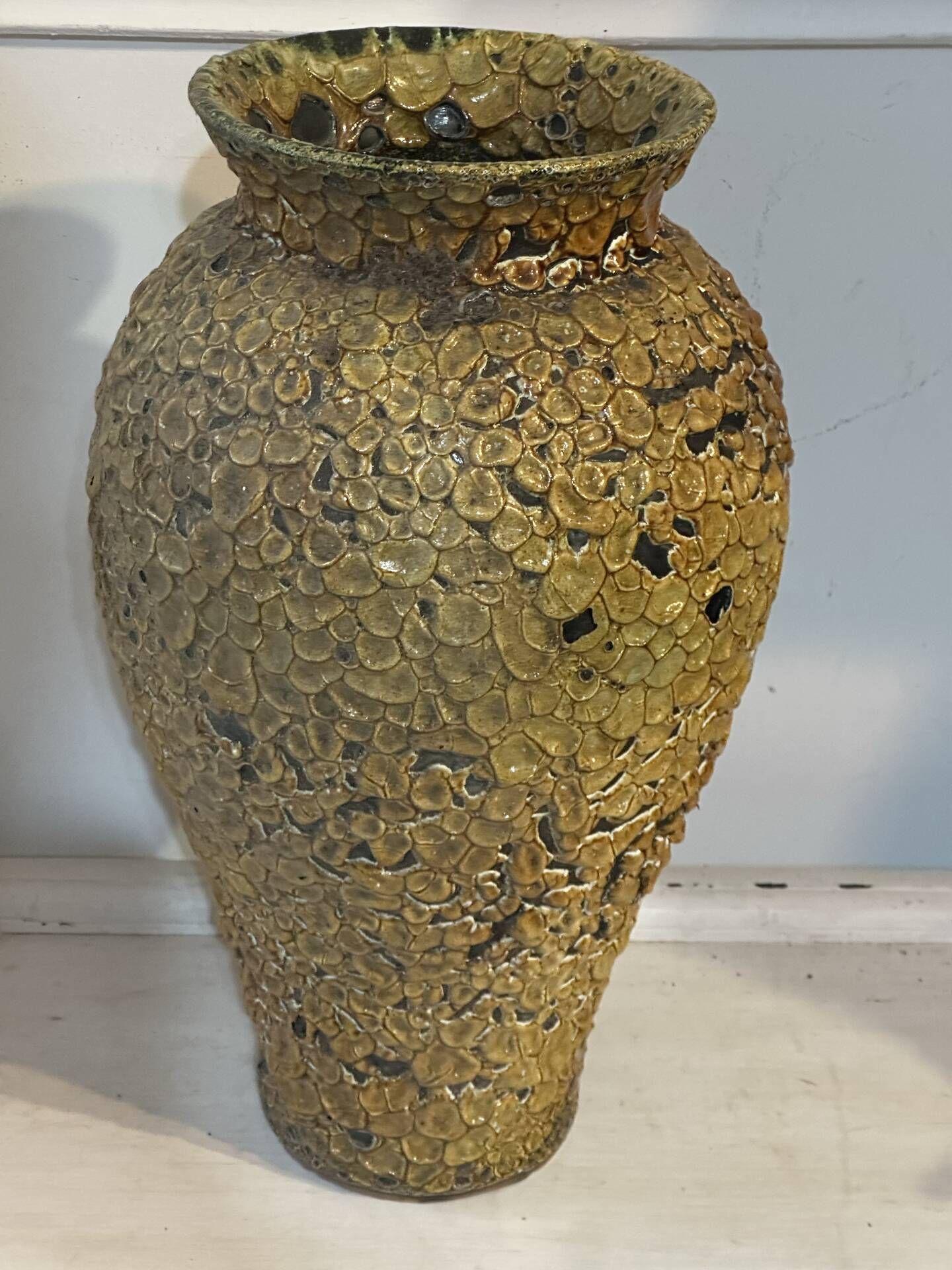 Large textured ceramic vase – 1960s/70s – H 40 cm