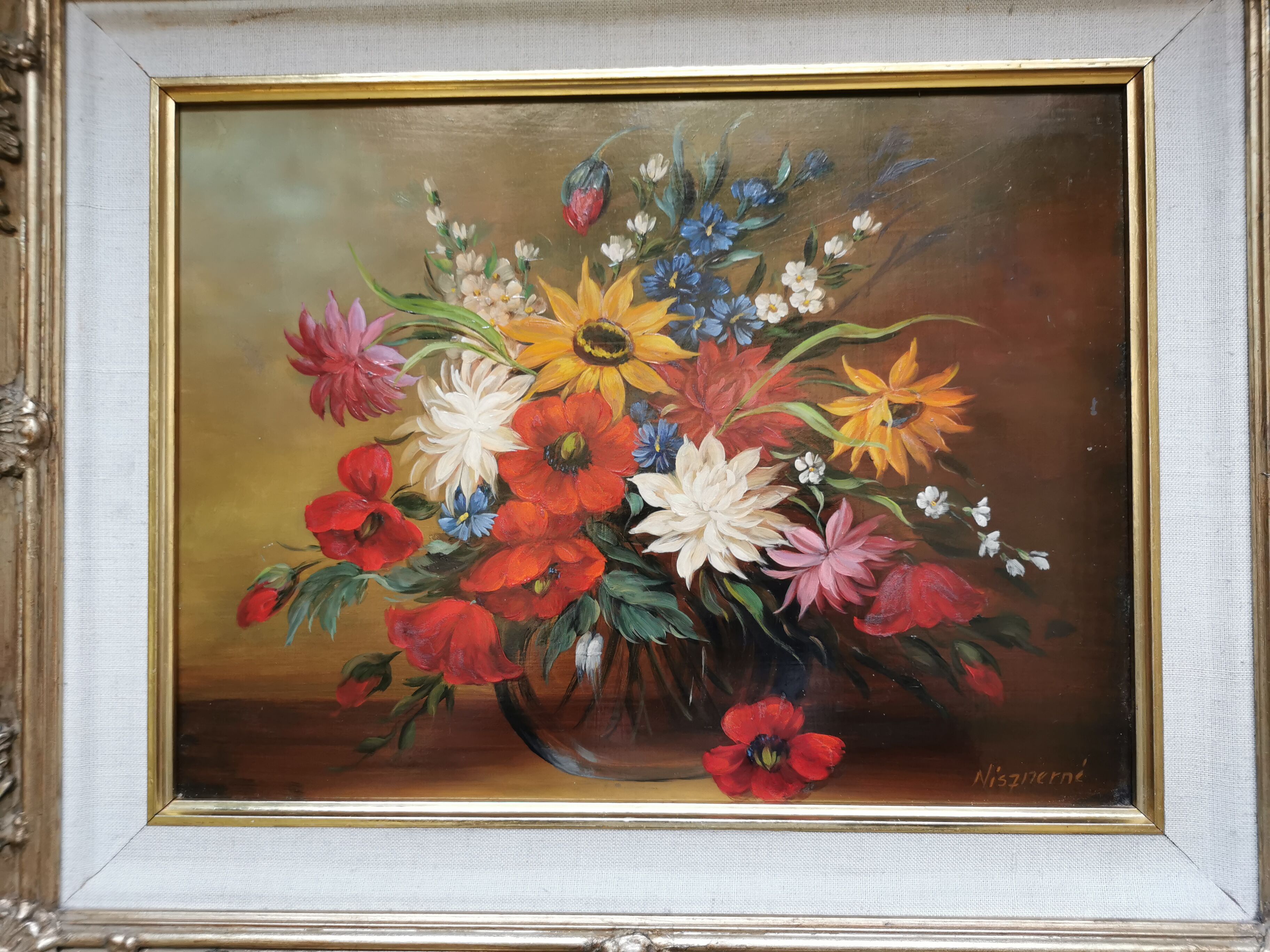 Painting bouquet of flowers in a vase