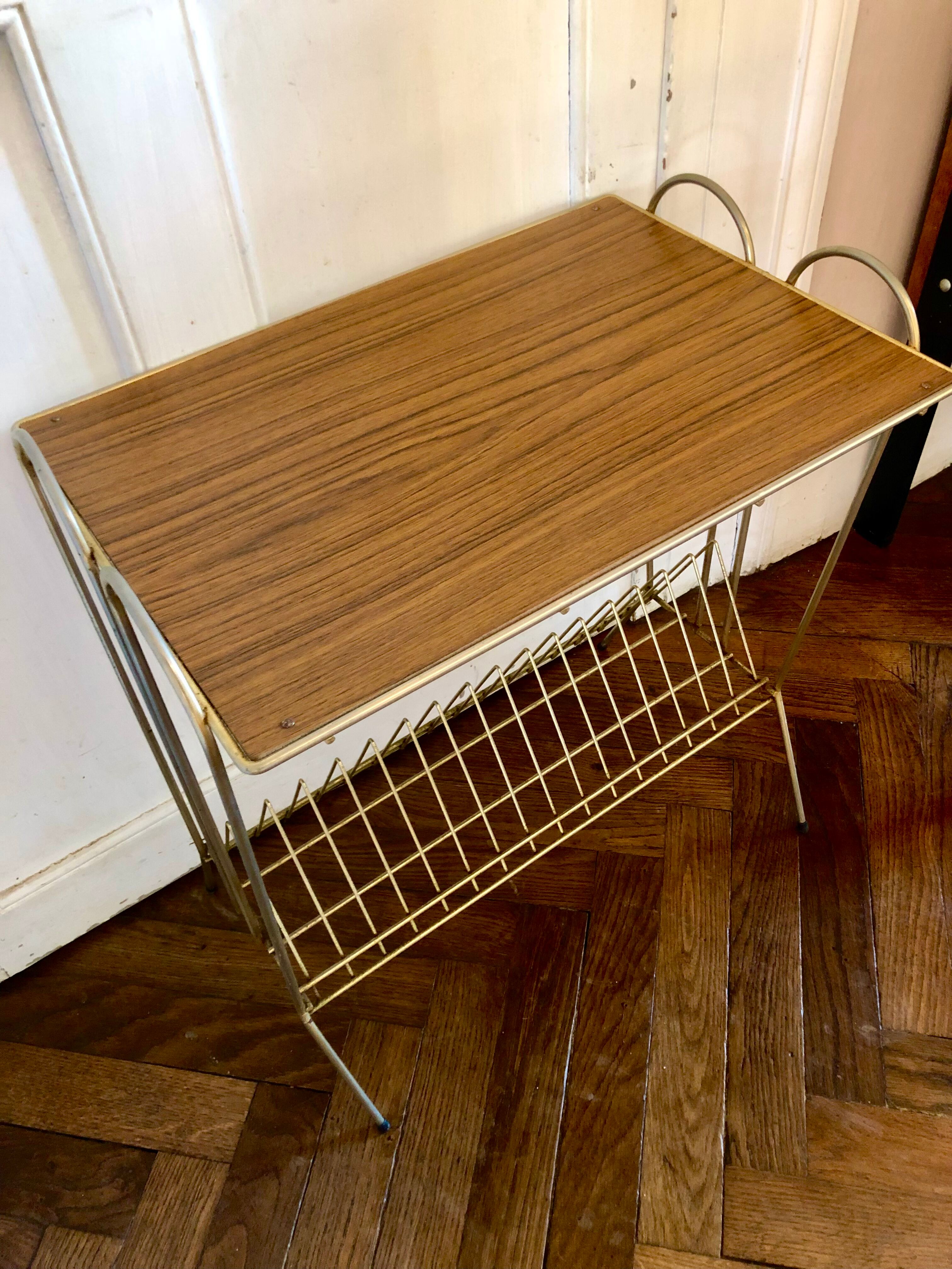Magazine holders, vinyls