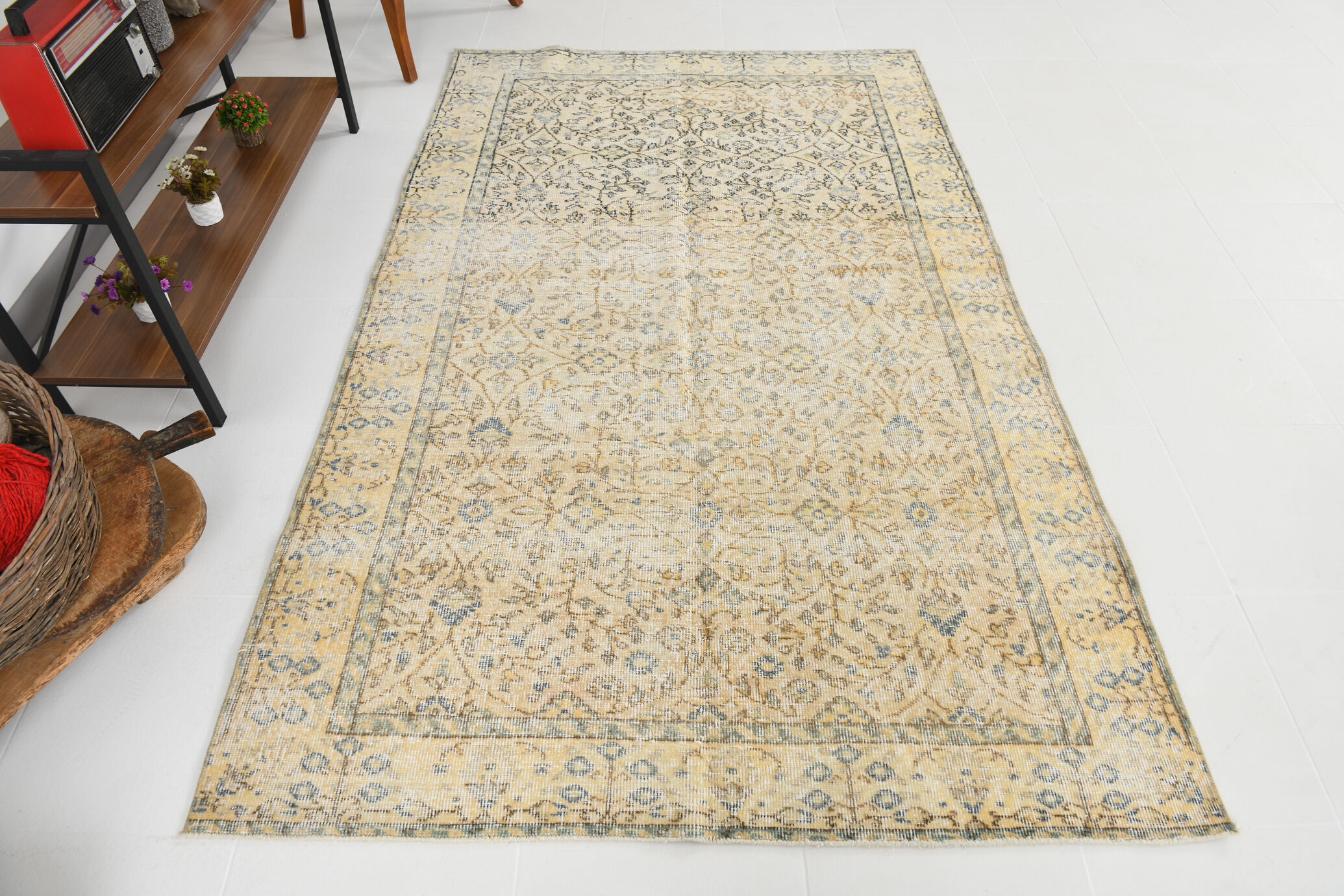 5x8 beige yellow tones turkish rug 247x152cm