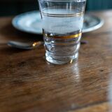 White granite glasses