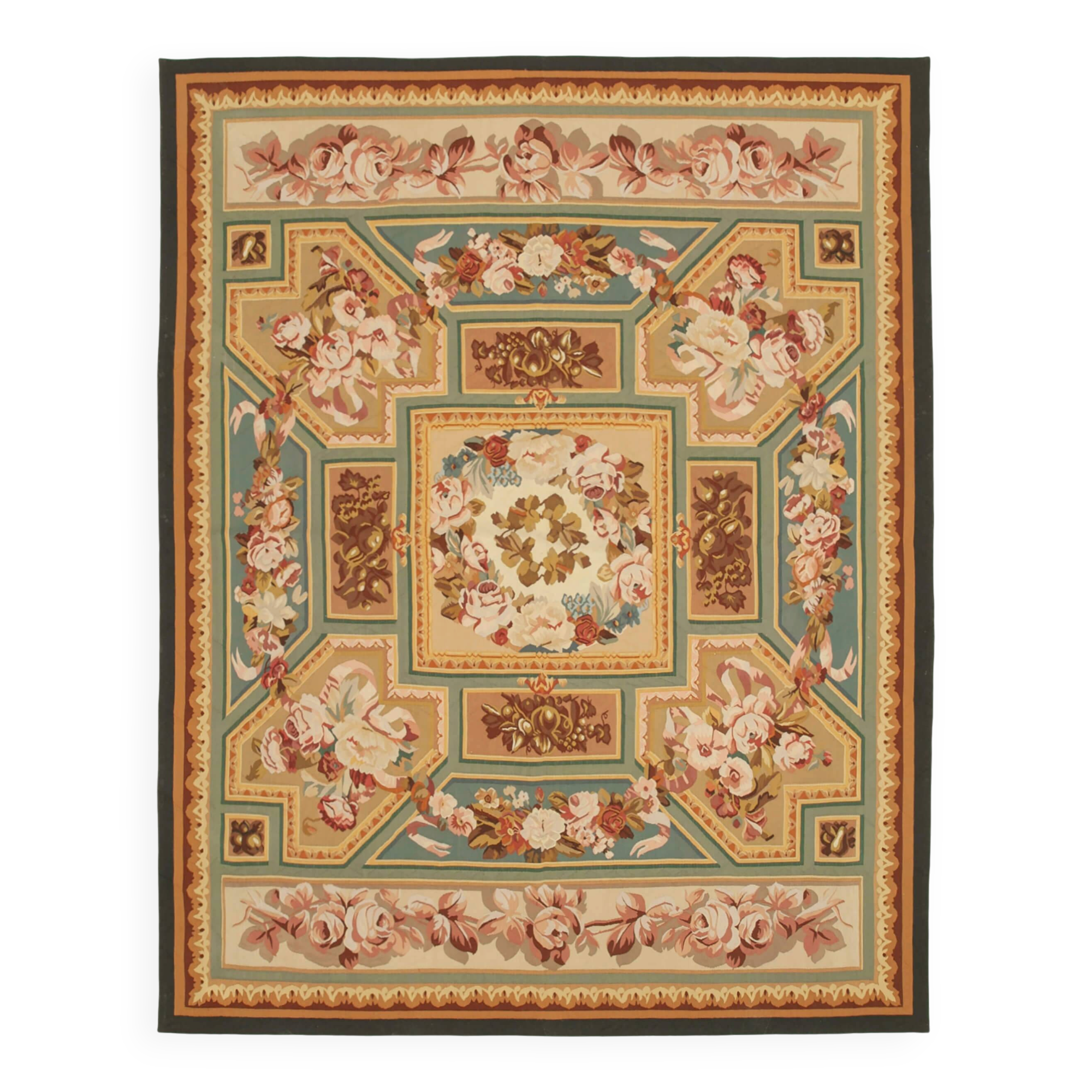 Handmade European Vintage Aubusson Kilim 281 cm x 361 cm