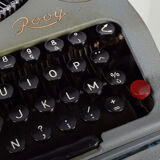 ROOY portable typewriter