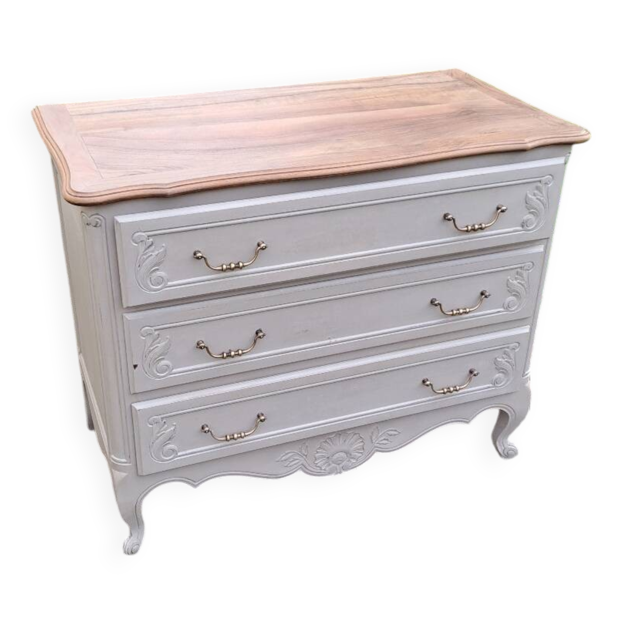 Commode de style louis xv  peinte