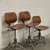 3 chaises ou tabourets bar industrielles