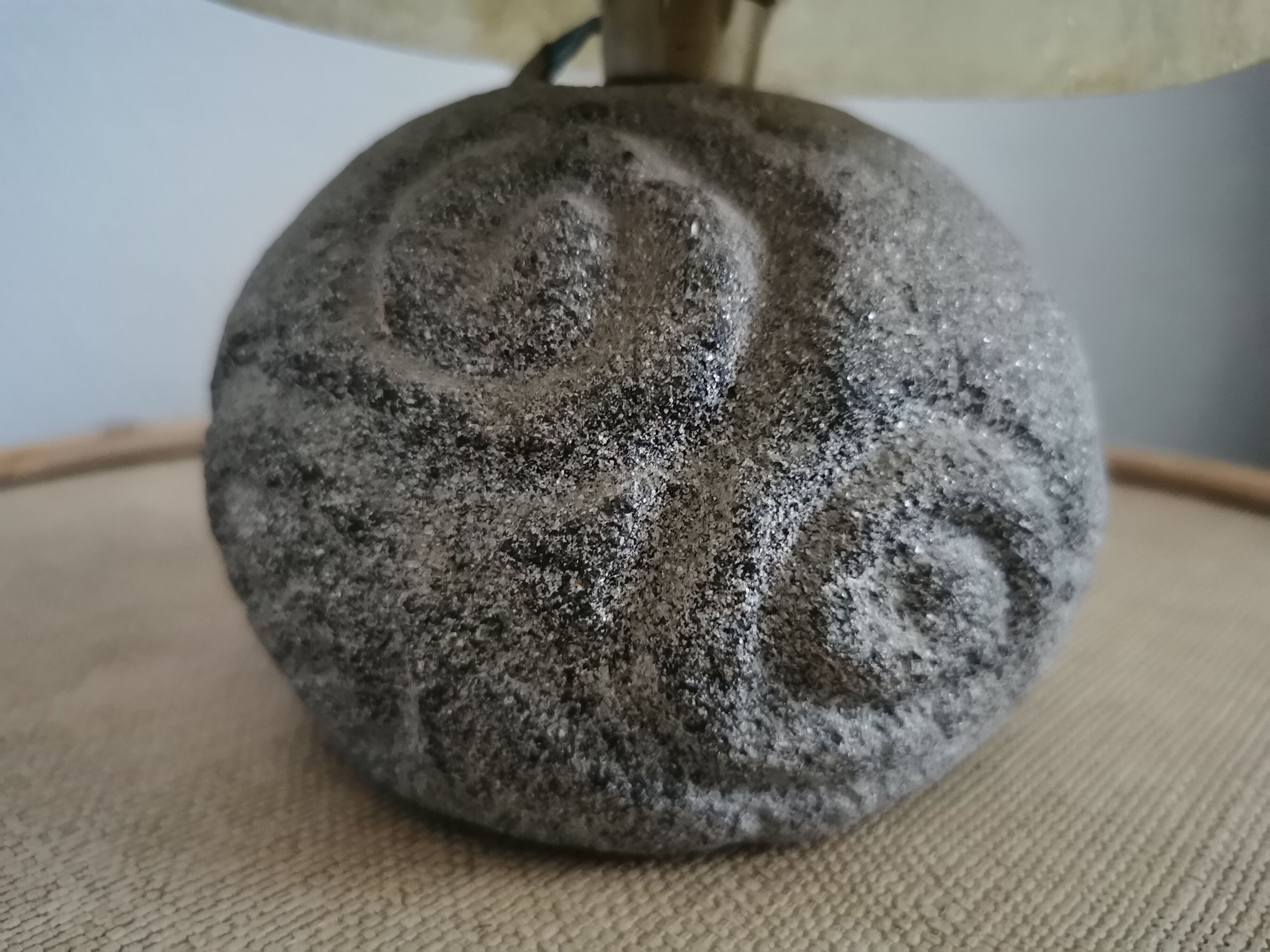 Stone and seaweed herbarium lamp