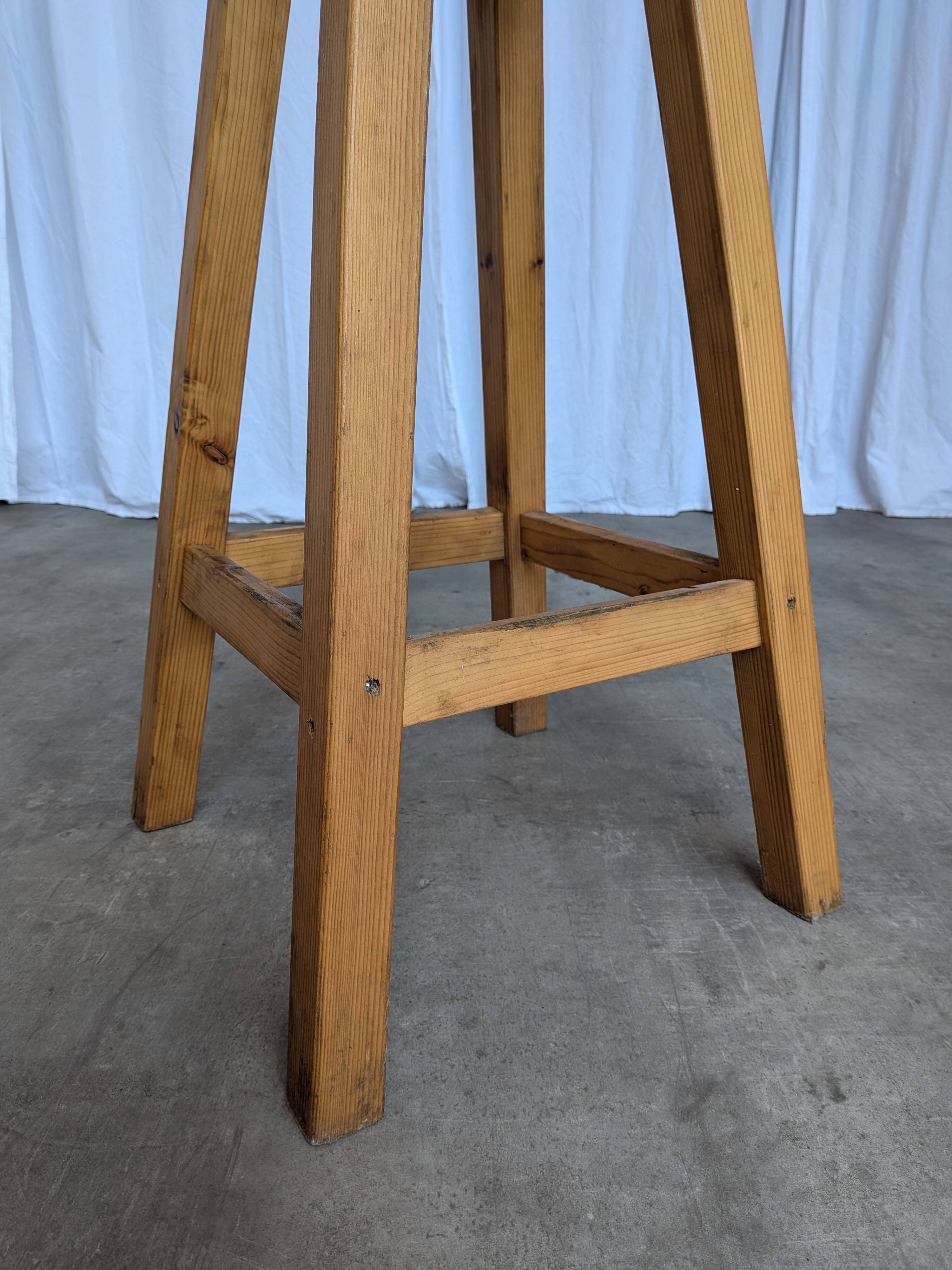 Vintage Wooden Bar Stool: Black Leather Seat, Mid-Century Bistro Style