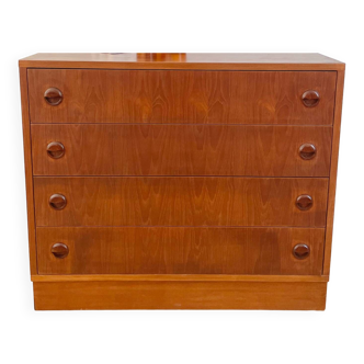 Scandinavian chest of drawers