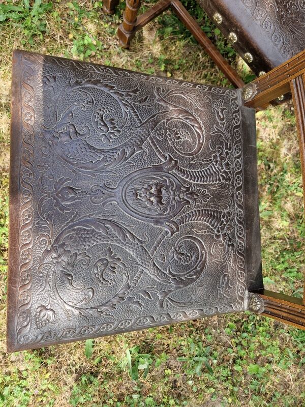 Set of 6 Henri II style chairs in wood and embossed leather