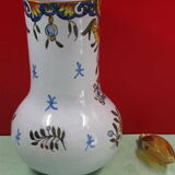 Rouen earthenware vase with Tharon Bretagne's arms