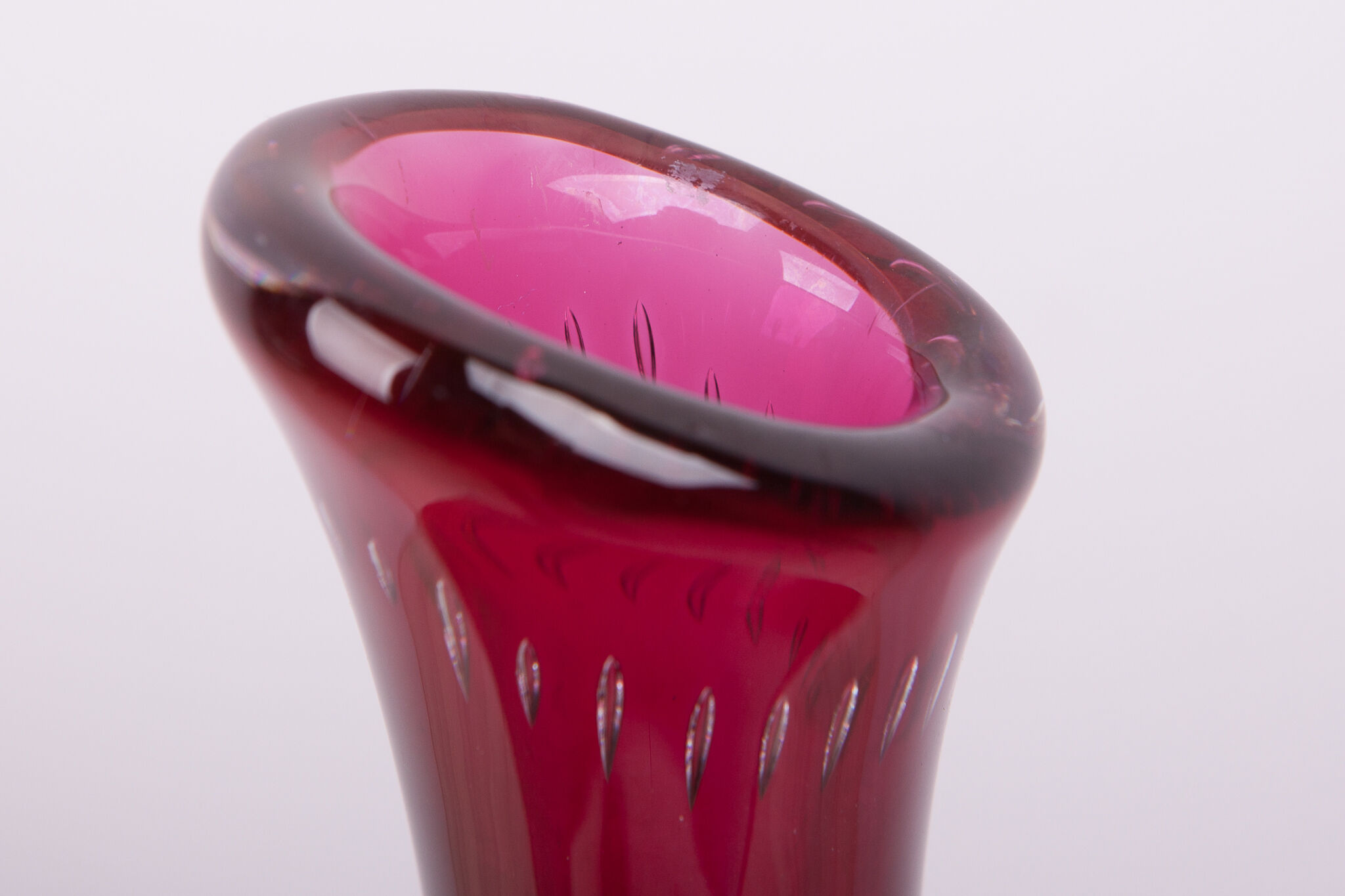 Vase de Vicke Lindstrand pour Kosta années 1950