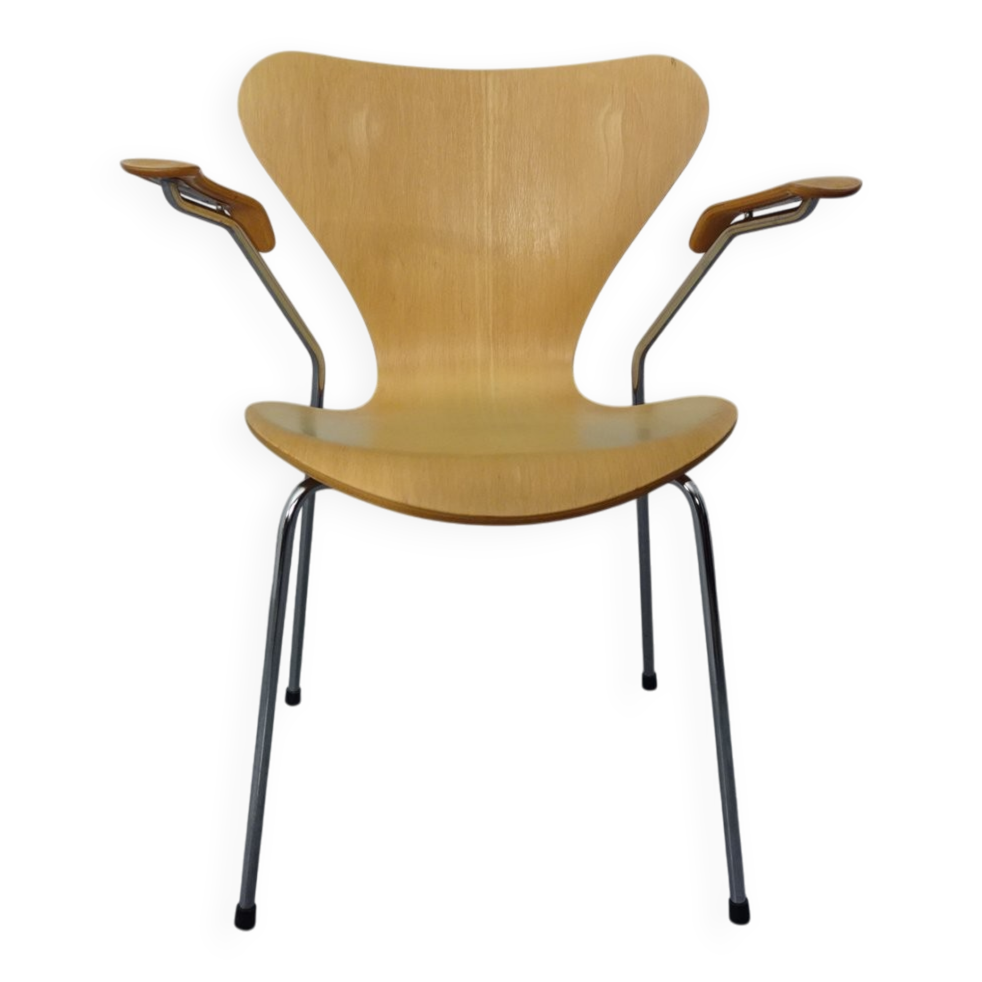 Danish 3207 Armchair by Arne Jacobsen for Fritz Hansen, 1991