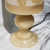 Lampe à poser albâtre motif floral