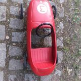 Pedal car