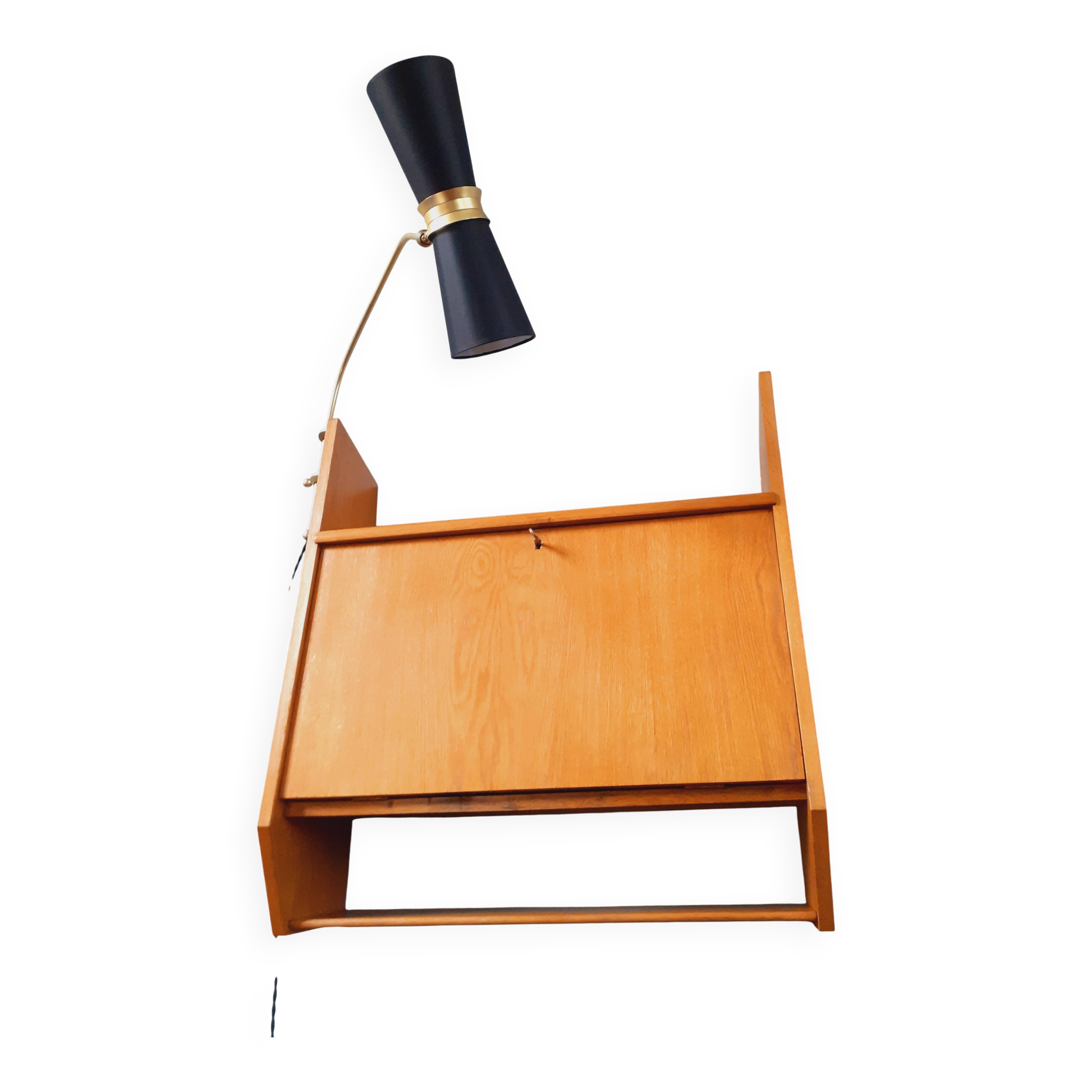 Wall-mounted oak desk from the 1950s.