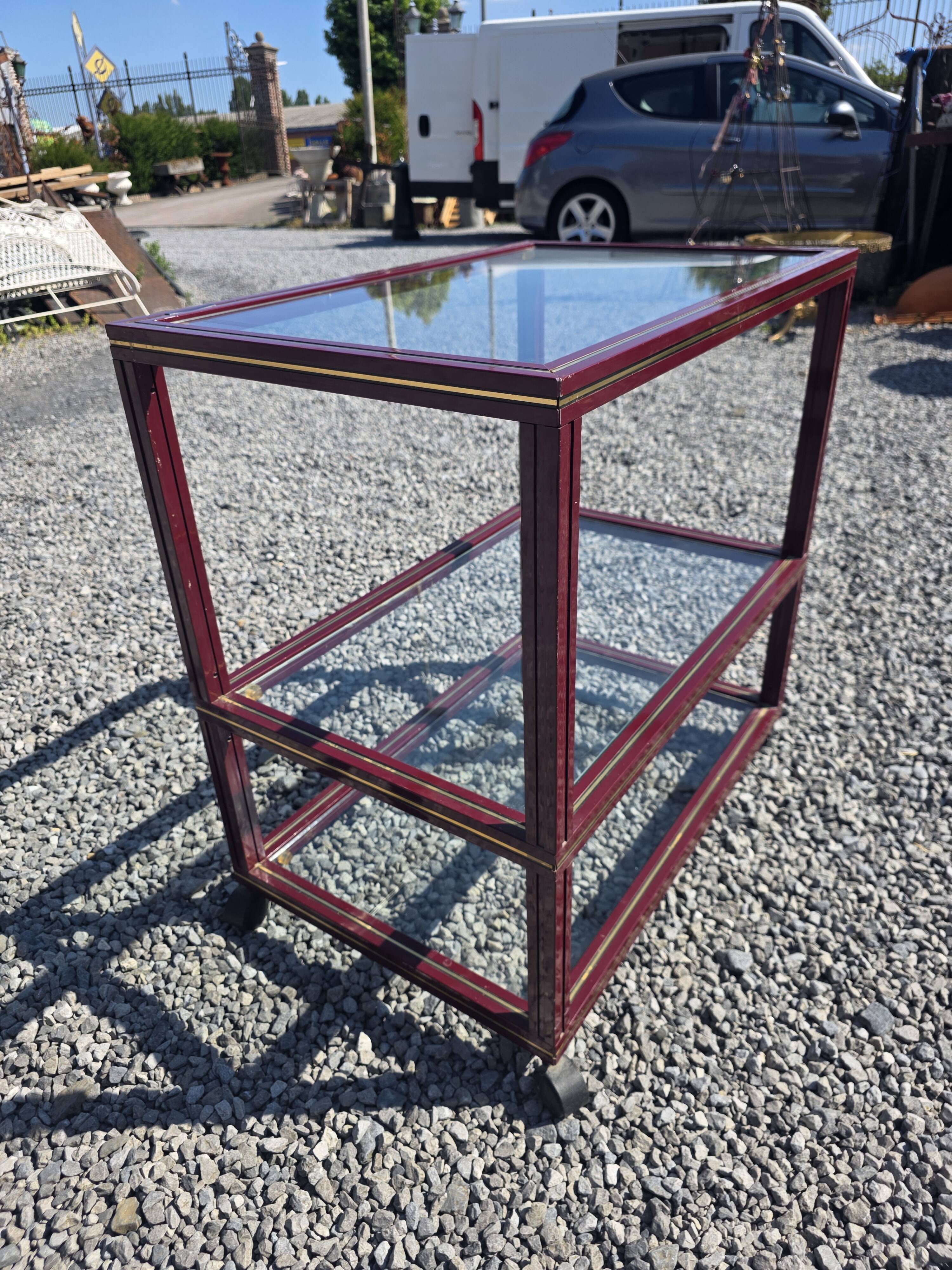 Table design Pierre Vandel from the 1970s.