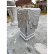 1 lot of aluminium vases from the 1930s