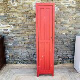 Red cloakroom 1 door