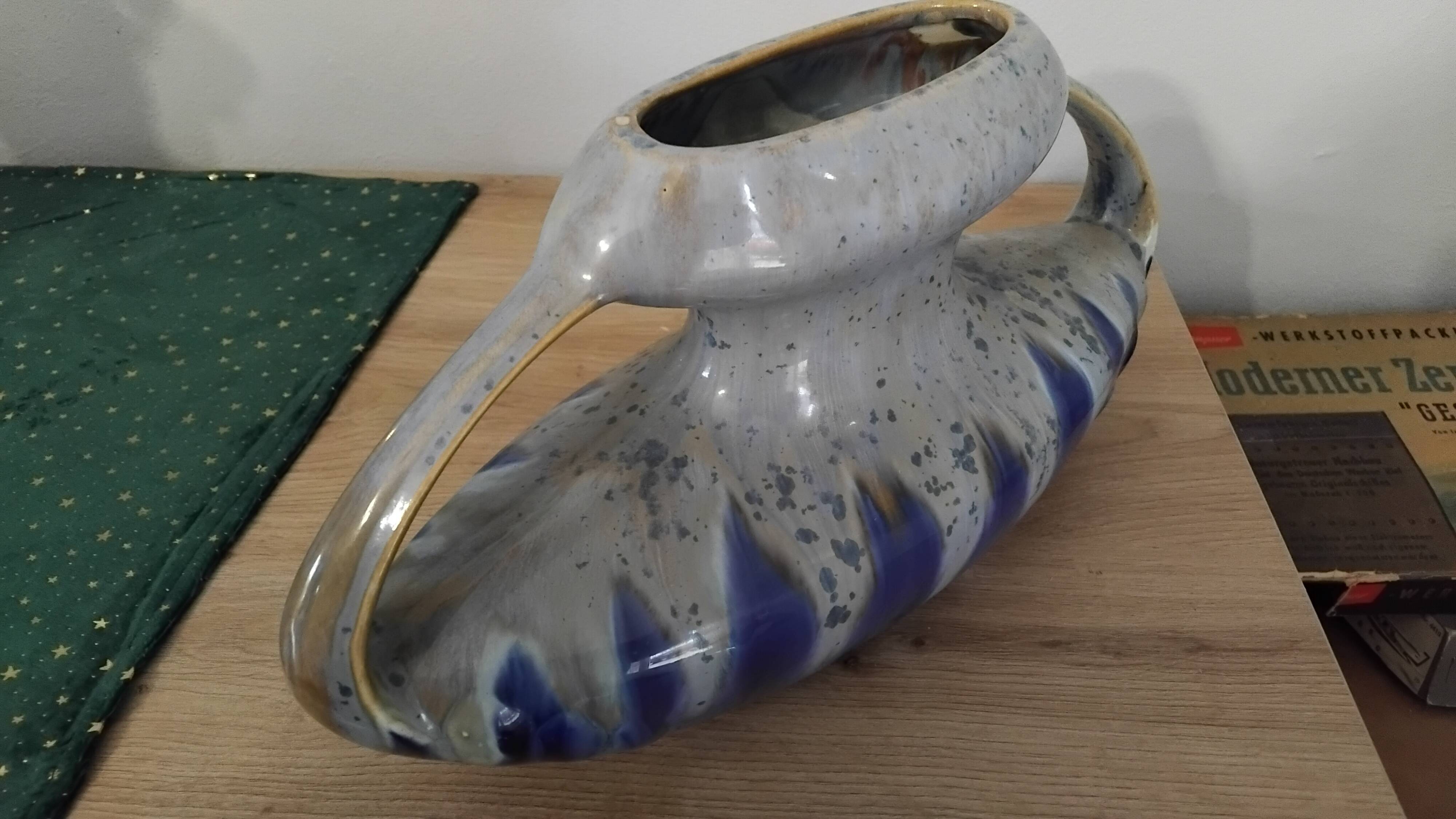 Ceramic vase with handles, signed Gustave De Bruyn, Fives, Lille, Art Deco period