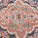 Hand-knotted Kashan rug