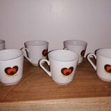 Serving 6 vintage coffee cups