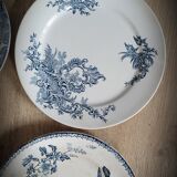 Set 4 blue mismatched plates