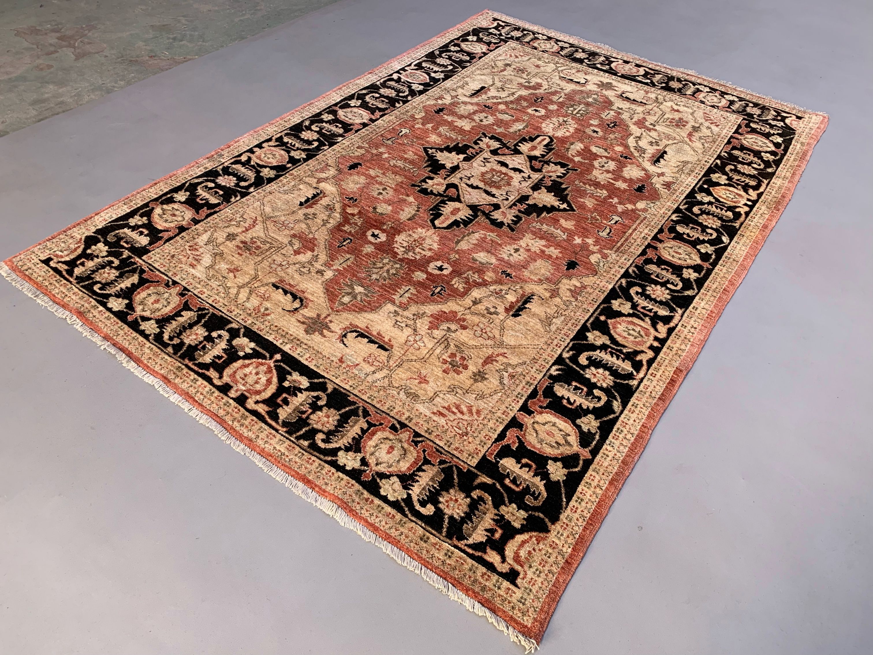 Fine Afghan Wool Ziegler Rug 276x184 cm
