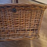 Rectangular wicker basket